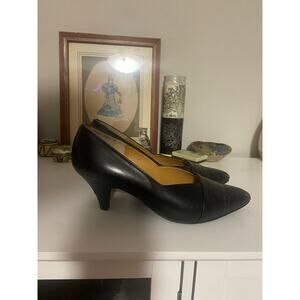 Vintage Pitti Japanese Black Leather Pumps - Size 23.5 (US 6.5)